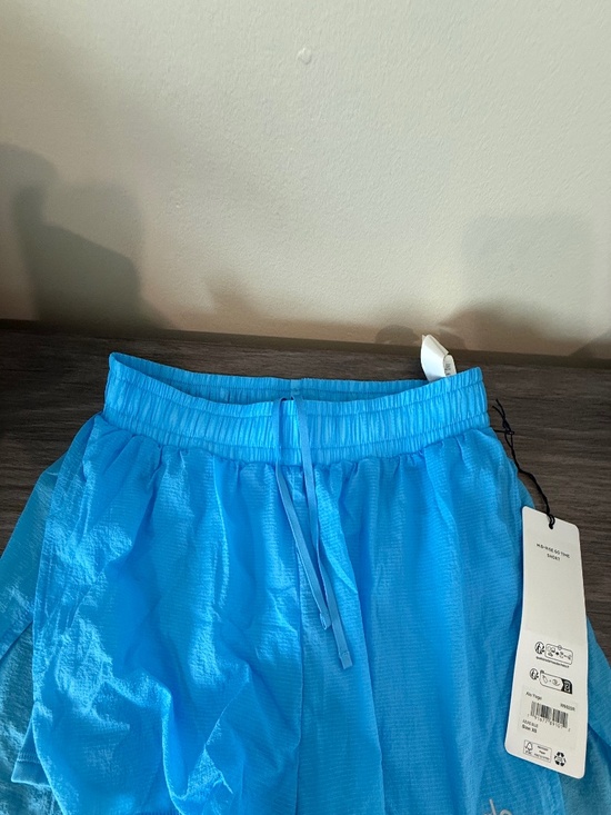 ALO Yoga Pants - ALO shorts